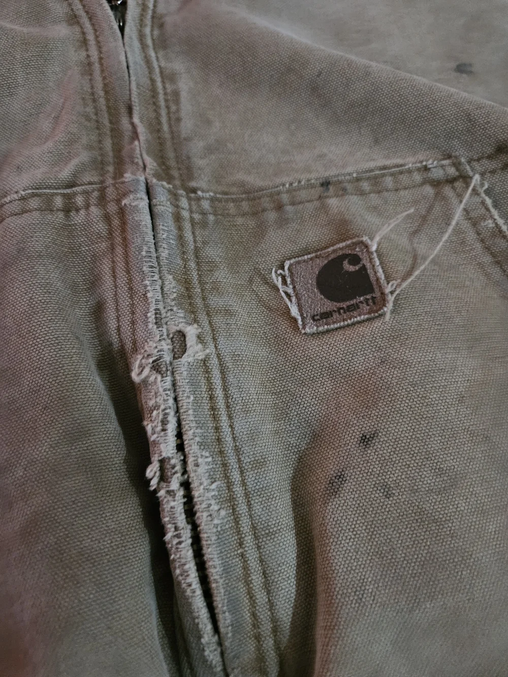 Carhartt durable hooded